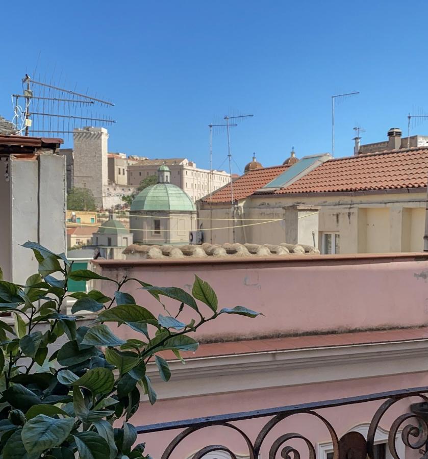 Su Meri Stampace - Luxury Apartment City Center Cagliari Dış mekan fotoğraf